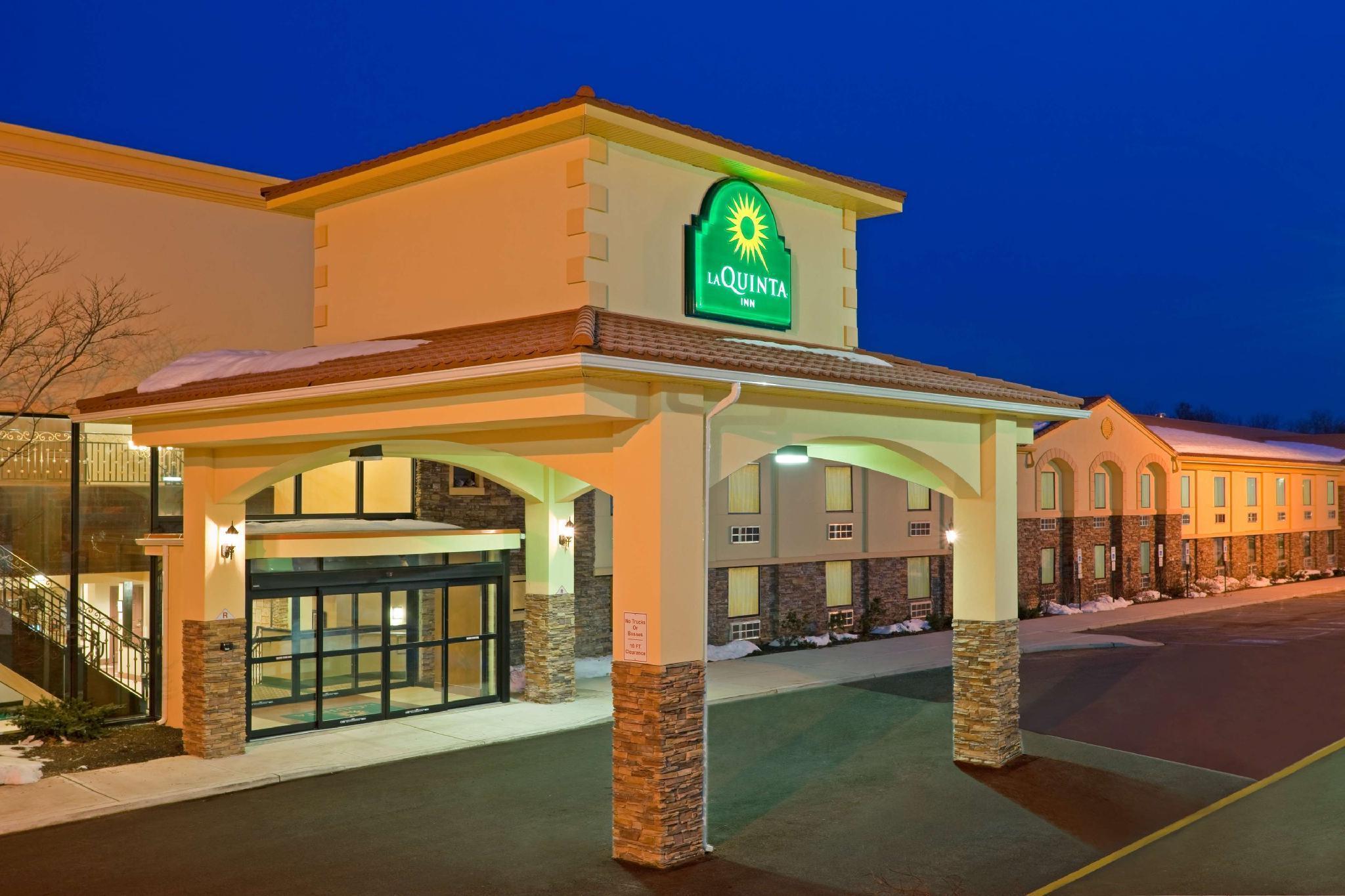 La Quinta Inn By Wyndham West Long Branch Zewnętrze zdjęcie