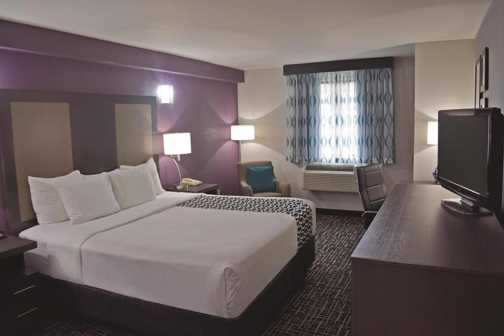 La Quinta Inn By Wyndham West Long Branch Nj Shore Area Zewnętrze zdjęcie