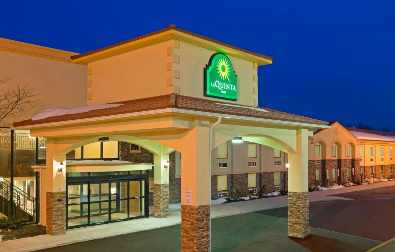 La Quinta Inn By Wyndham West Long Branch Zewnętrze zdjęcie